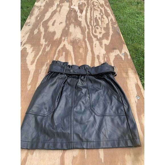 Haute Monde S Faux Leather Belted Mini Skirt in Black‎ Small Biker Goth Summer - Picture 3 of 8